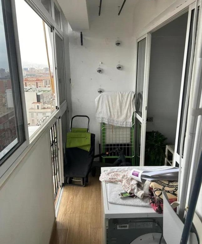 Vivienda bien situada con vistas despejadas.