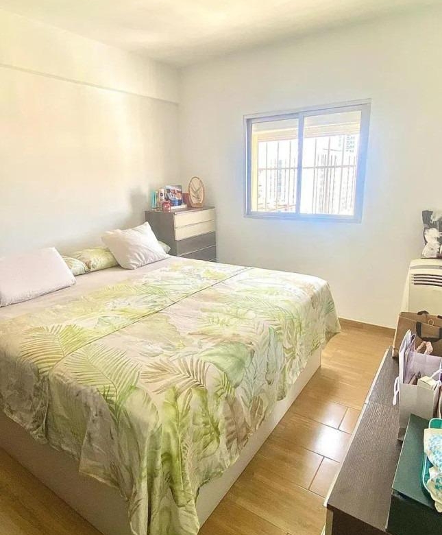Vivienda bien situada con vistas despejadas.