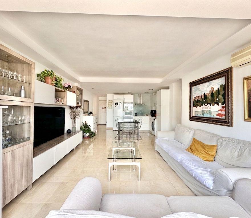 Piso en venta en Martiricos, 3 habitaciones, MUY LUMINOSO. Es espectacular.
