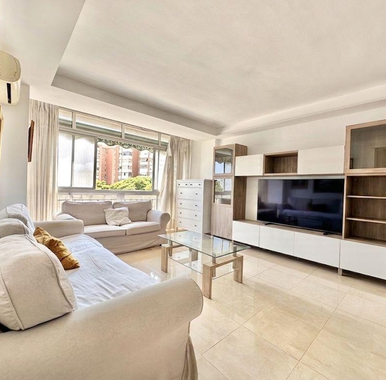 Piso en venta en Martiricos, 3 habitaciones, MUY LUMINOSO. Es espectacular.