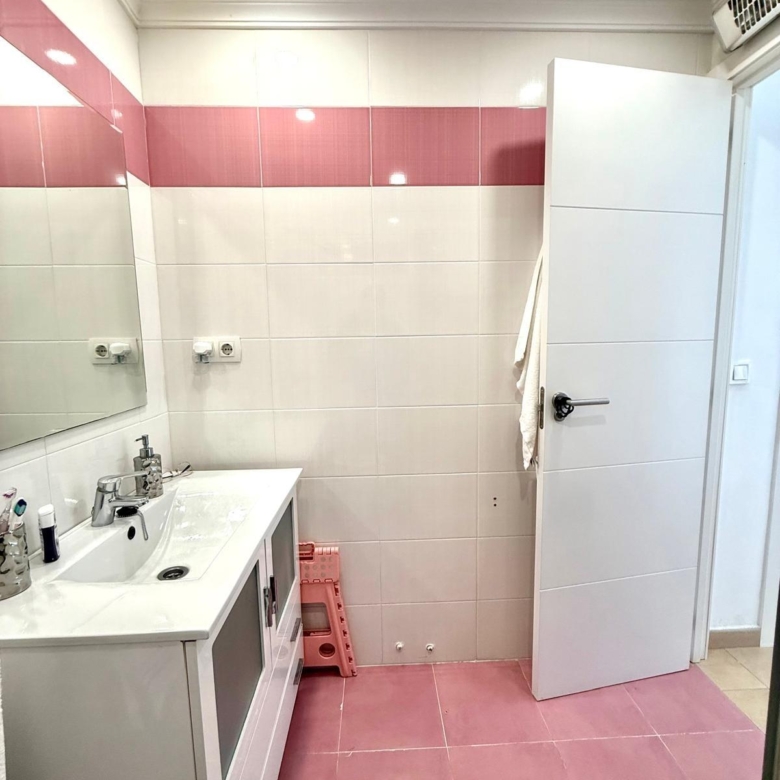 Piso en venta en Martiricos, 3 habitaciones, MUY LUMINOSO. Es espectacular.