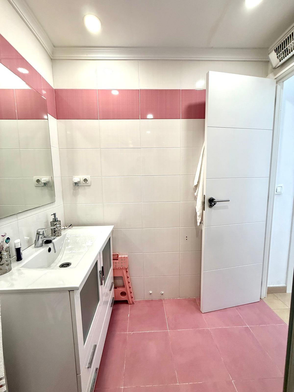 Piso en venta en Martiricos, 3 habitaciones, MUY LUMINOSO. Es espectacular.