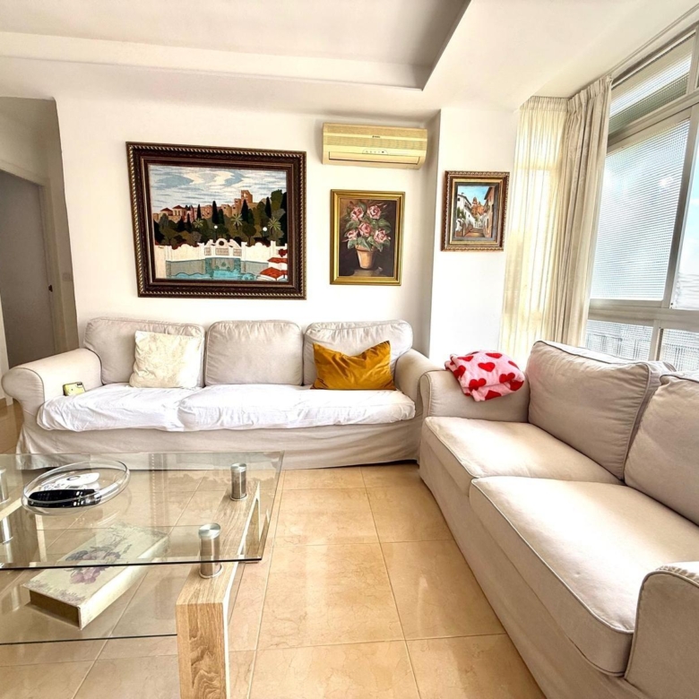 Piso en venta en Martiricos, 3 habitaciones, MUY LUMINOSO. Es espectacular.