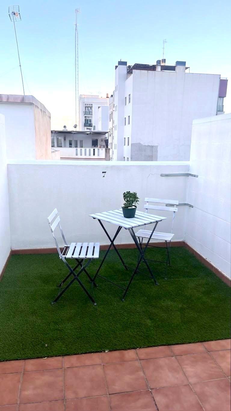 Piso en venta a un paso del Centro con garaje, trastero y azotea