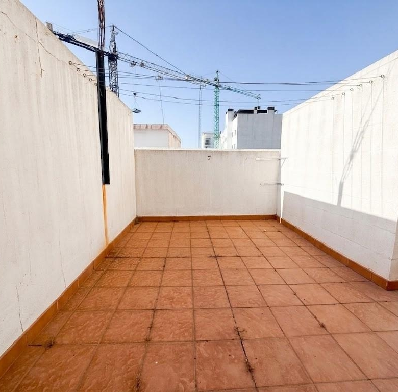 Piso en venta a un paso del Centro con garaje, trastero y azotea