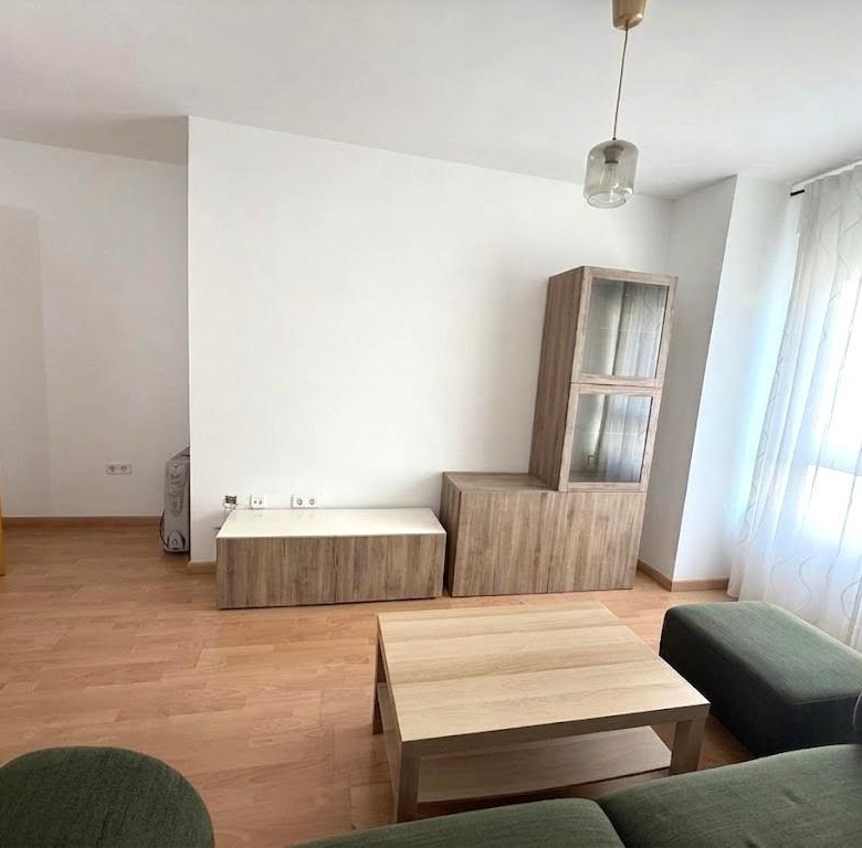 Piso en venta a un paso del Centro con garaje, trastero y azotea