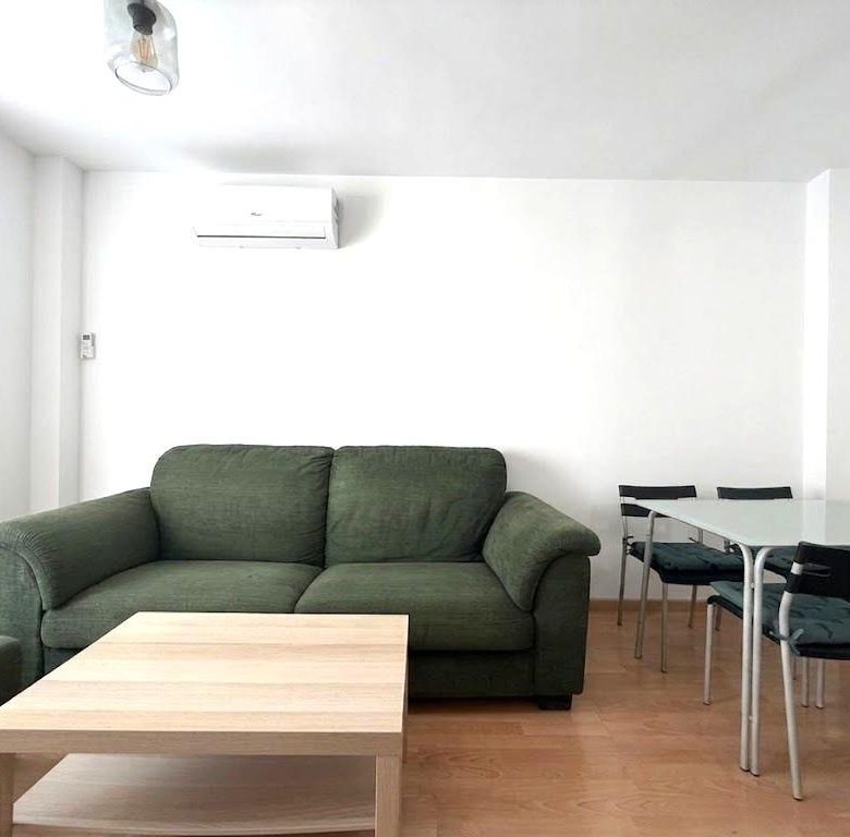 Piso en venta a un paso del Centro con garaje, trastero y azotea