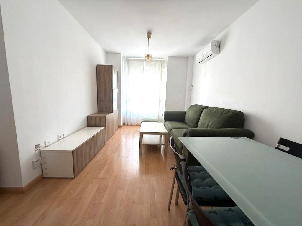 Piso en venta a un paso del Centro con garaje, trastero y azotea