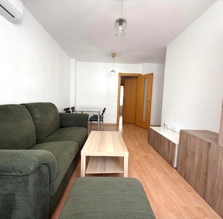 Piso en venta a un paso del Centro con garaje, trastero y azotea