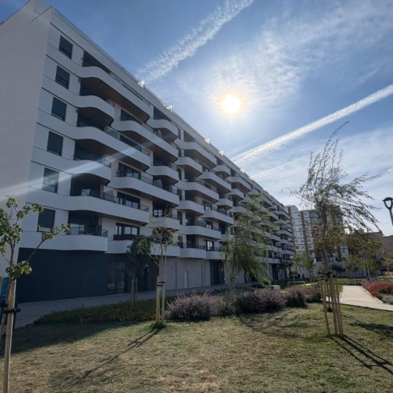 Conjunto Residencial Selene Homes!
