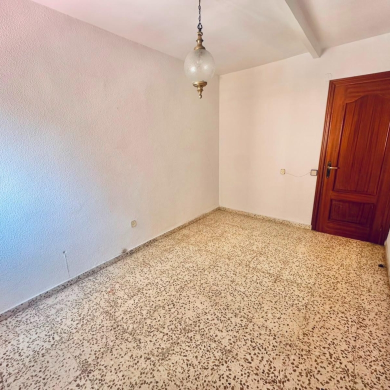 Piso exterior, haciendo esquina