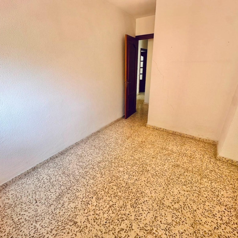 Piso exterior, haciendo esquina