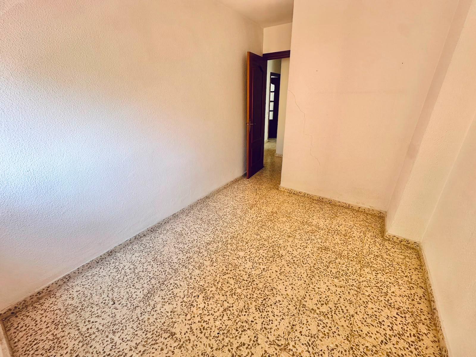 Piso exterior, haciendo esquina