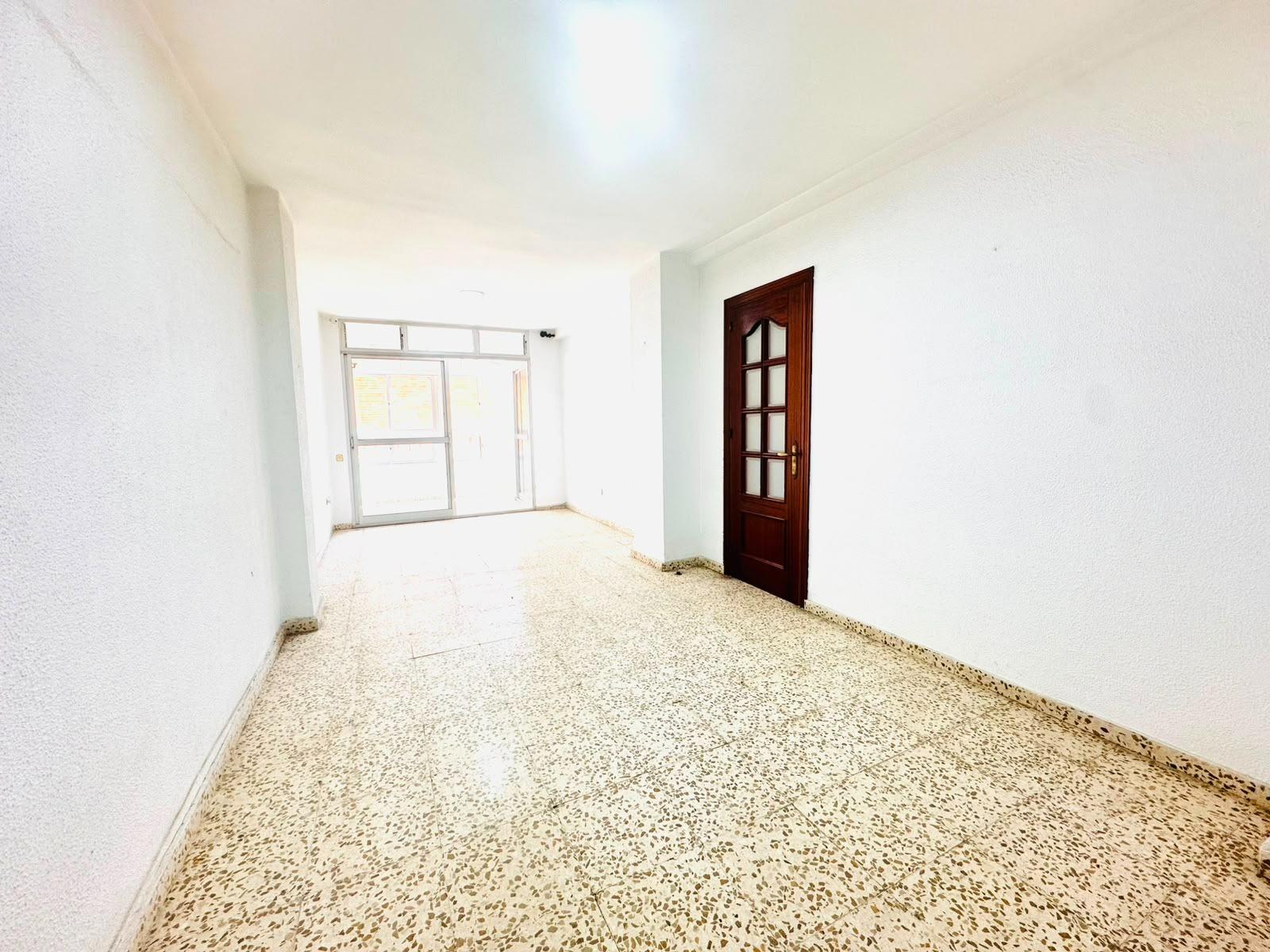 Piso exterior, haciendo esquina