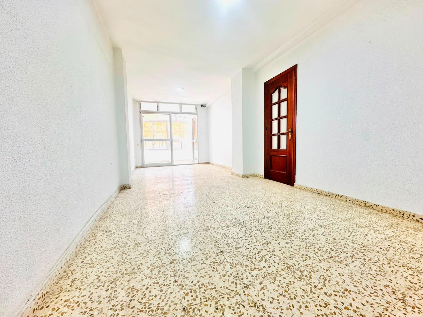 Piso exterior, haciendo esquina