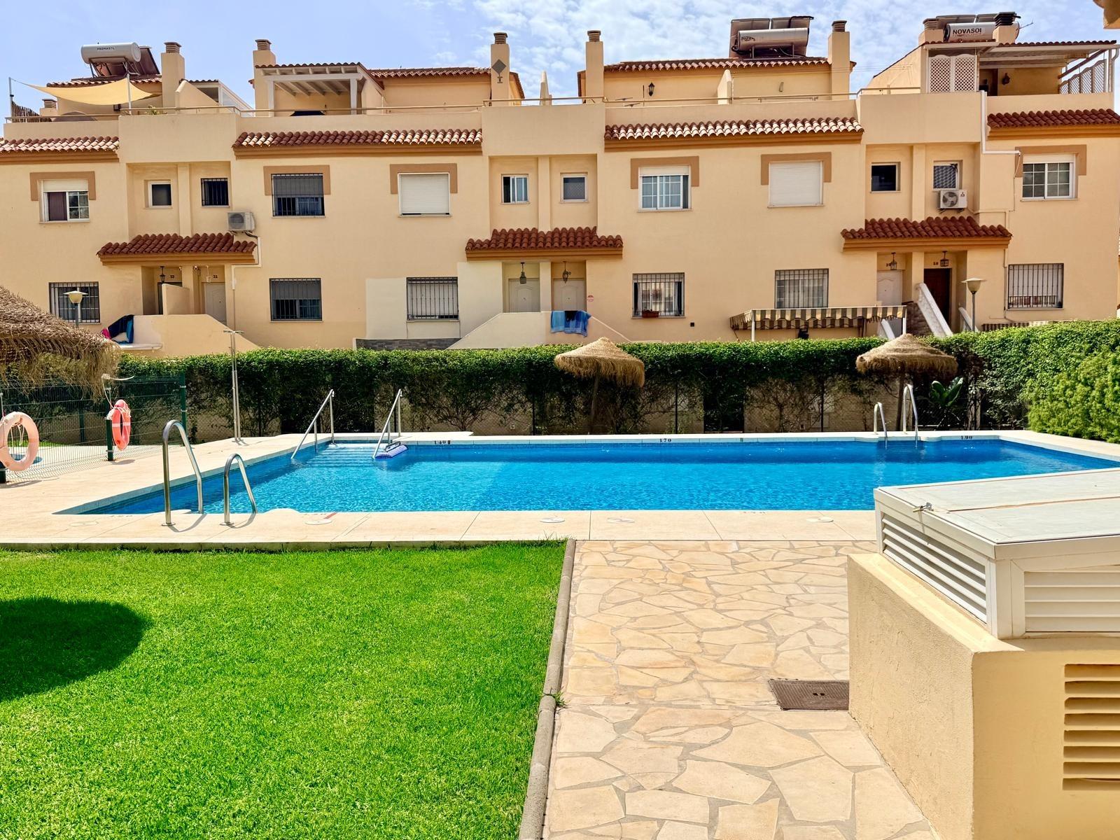 Fabulosa casa en Chilches con piscina.