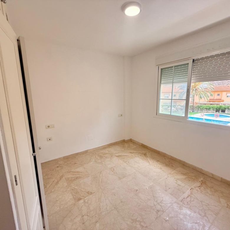 Fabulosa casa en Chilches con piscina.