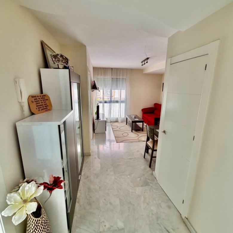 VIVIENDA DE 3 DORMITORIOS EN SUAREZ