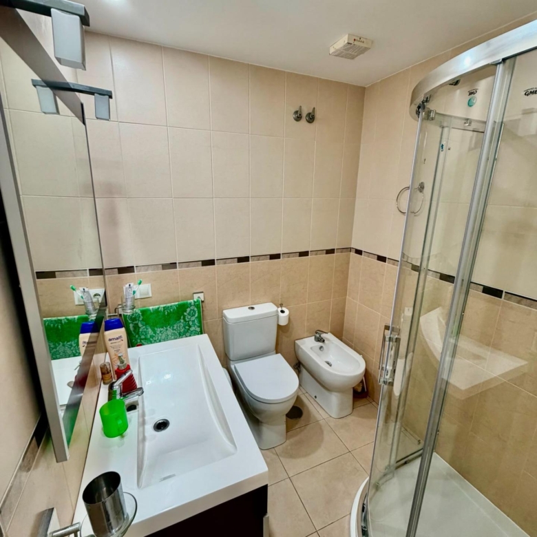VIVIENDA DE 3 DORMITORIOS EN SUAREZ