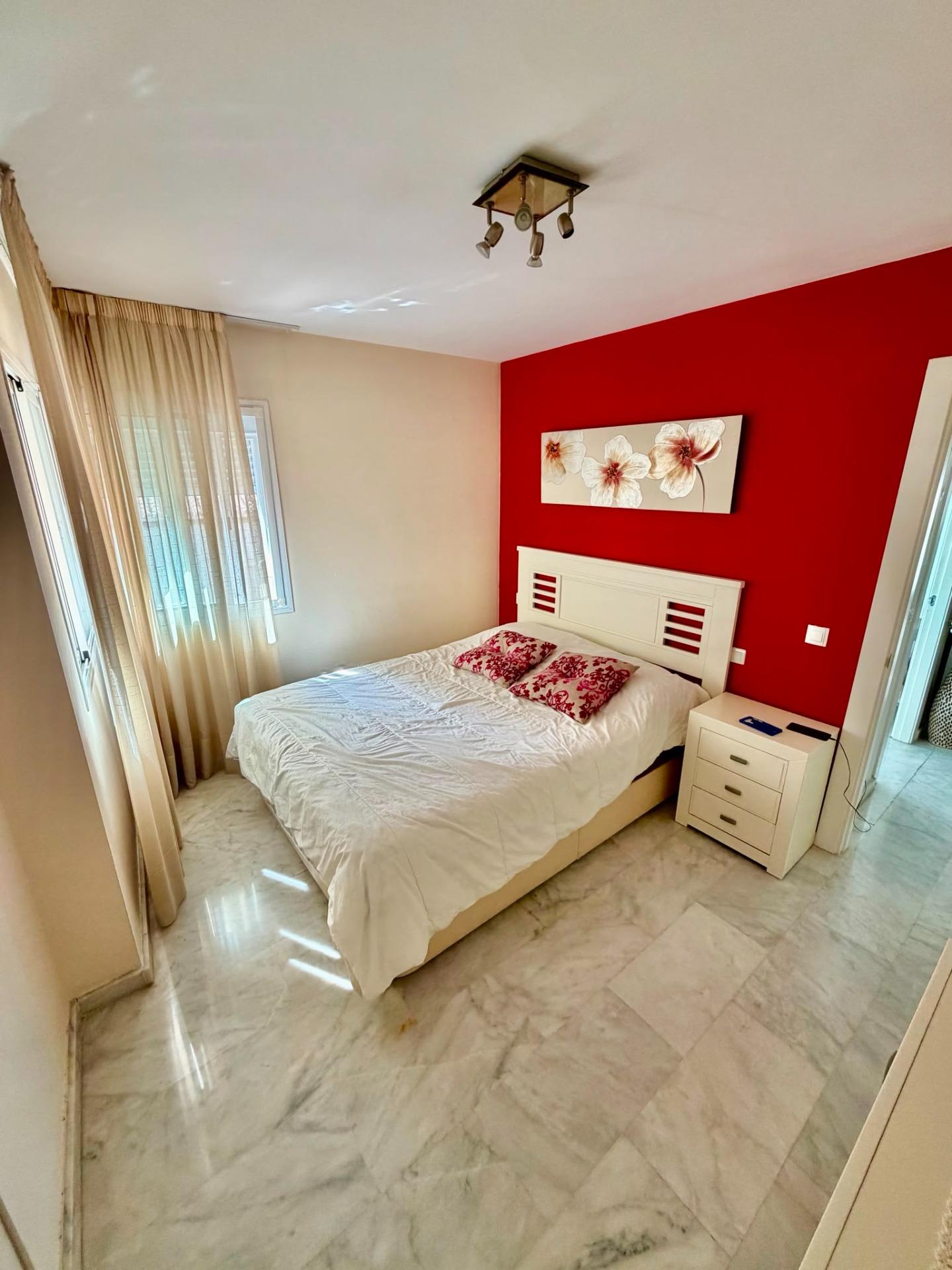 VIVIENDA DE 3 DORMITORIOS EN SUAREZ