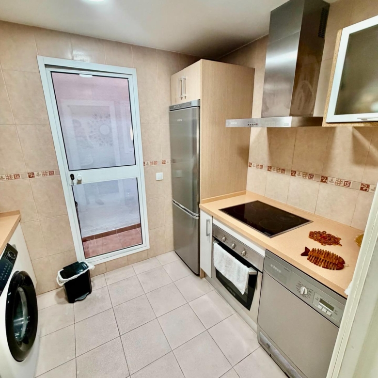 VIVIENDA DE 3 DORMITORIOS EN SUAREZ