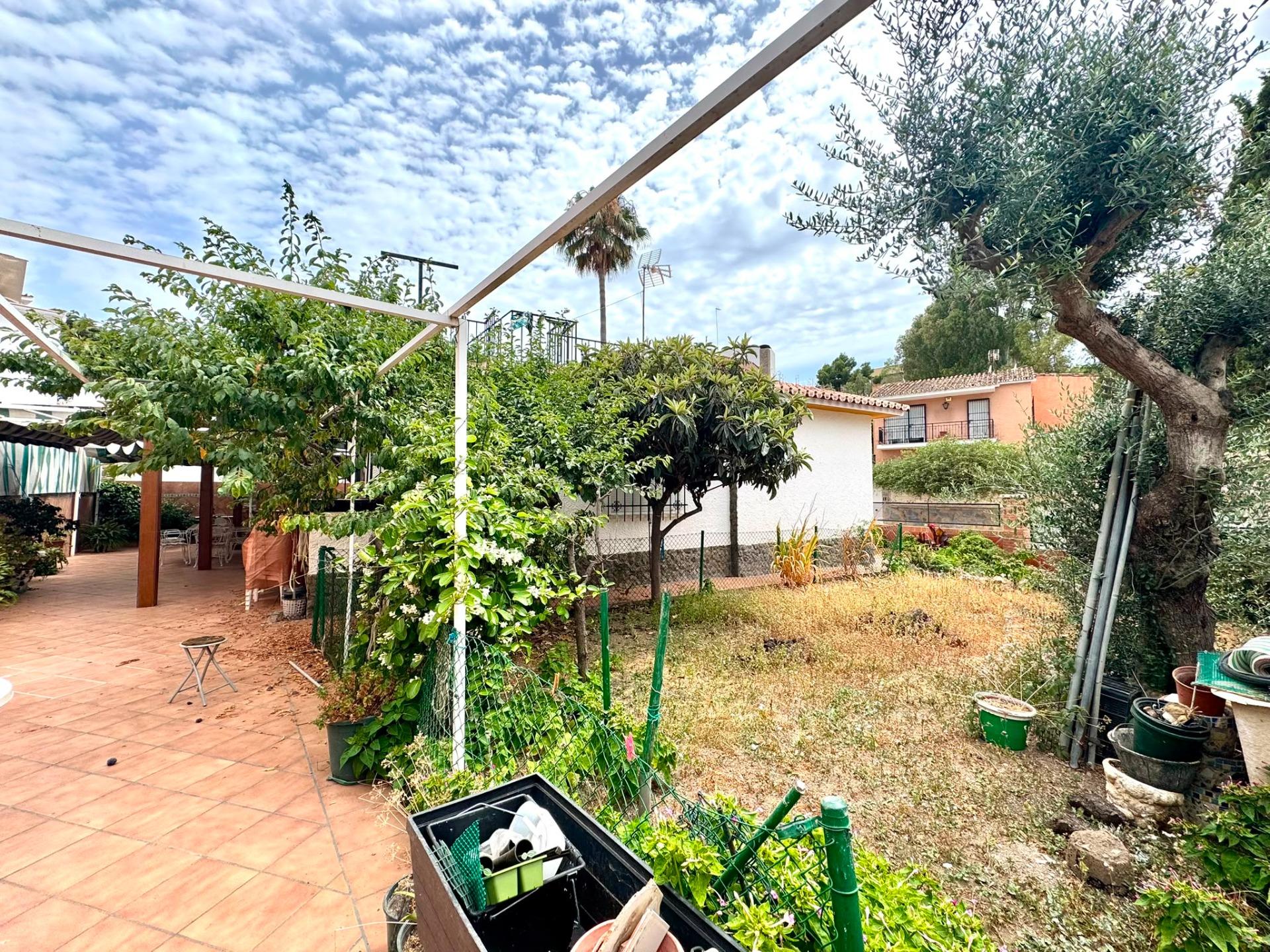 Villa independiente en Miraflores del Palo