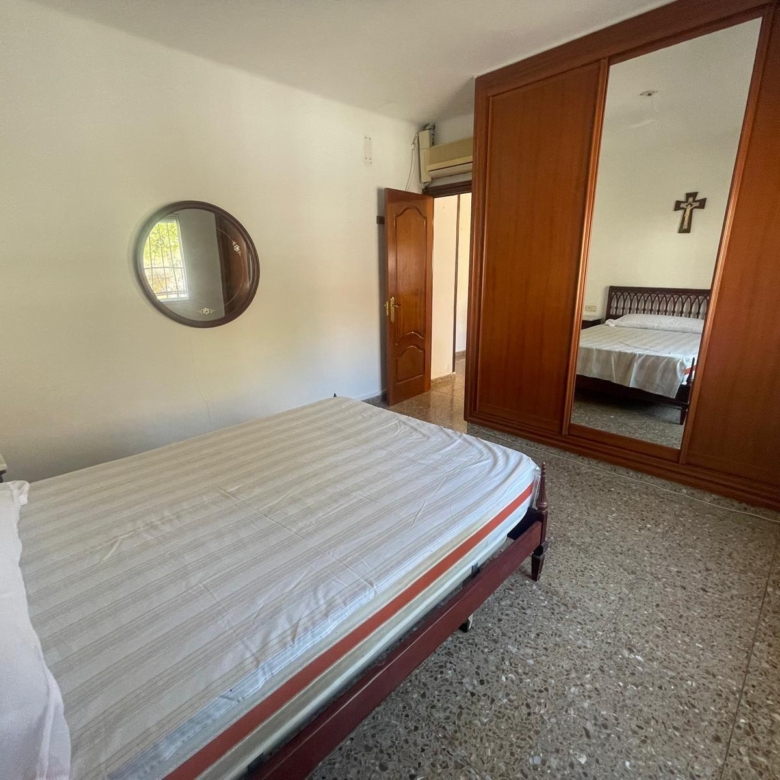 Villa independiente en Miraflores del Palo