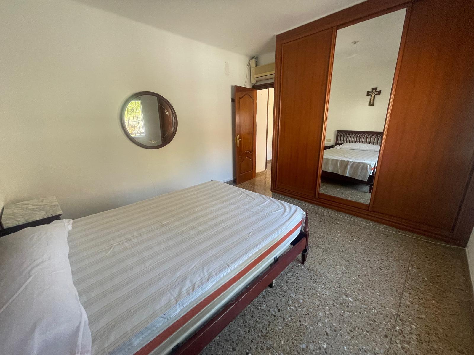 Villa independiente en Miraflores del Palo