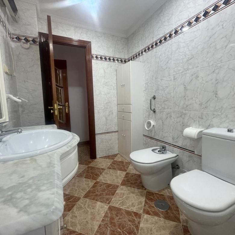 Villa independiente en Miraflores del Palo