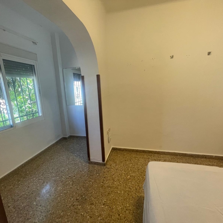 Villa independiente en Miraflores del Palo