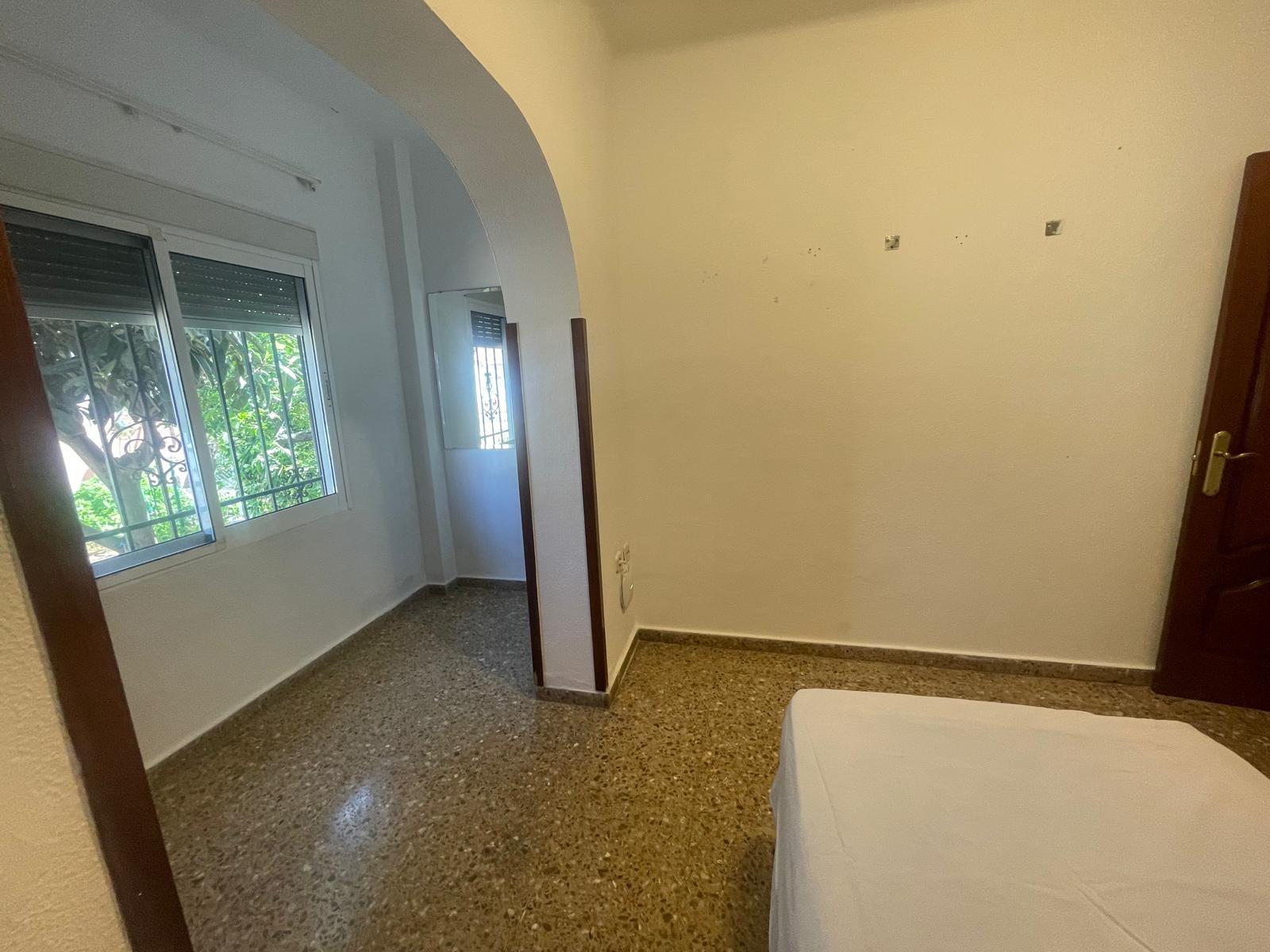 Villa independiente en Miraflores del Palo