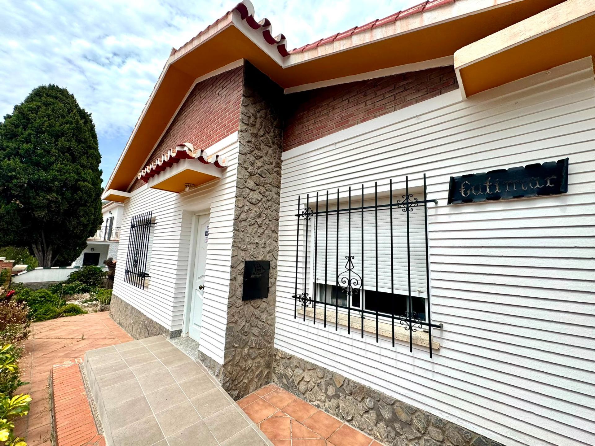 Villa independiente en Miraflores del Palo