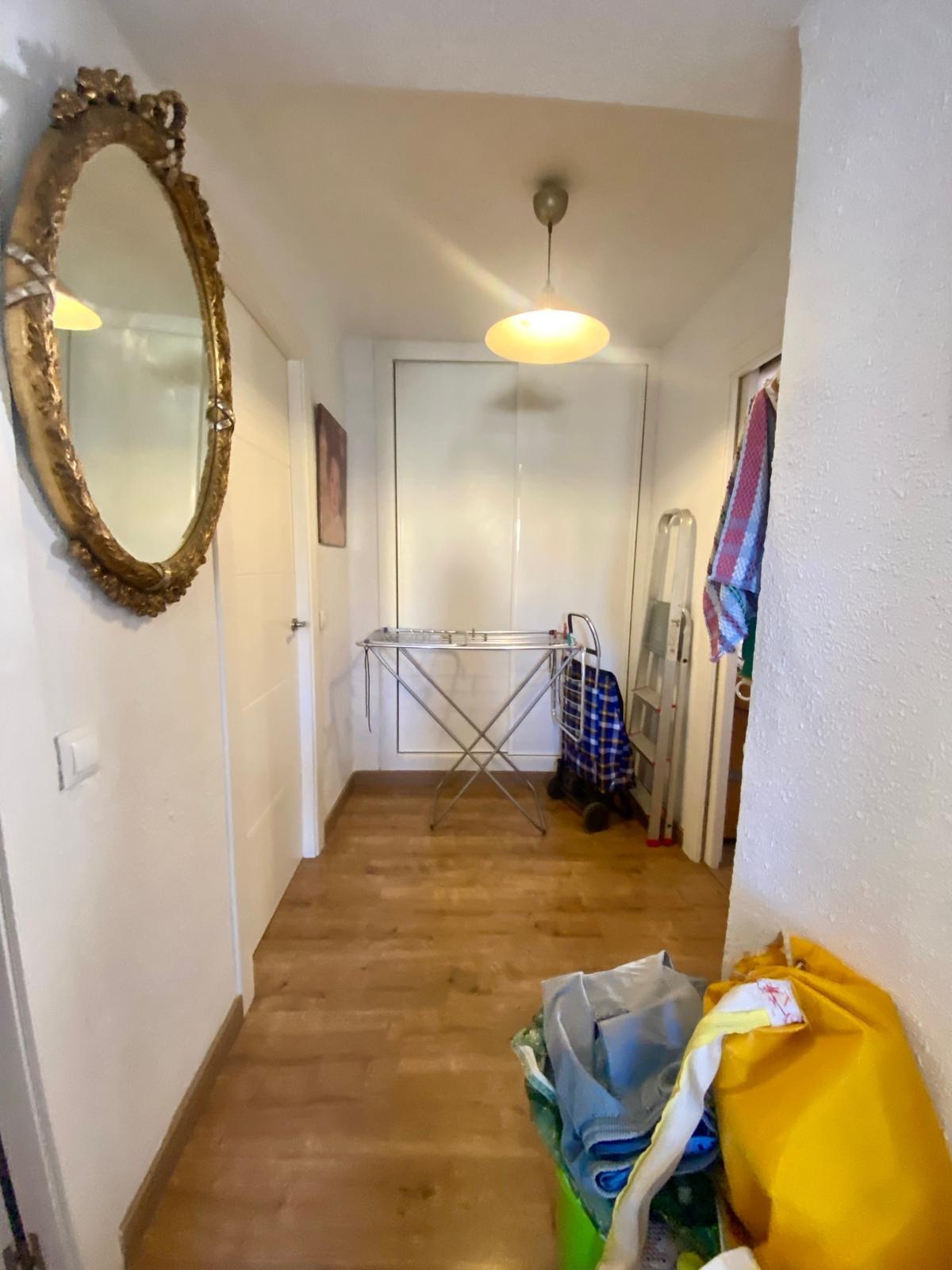 Piso en venta a 5 minutos andando de la playa, 4 habitaciones, amplia terraza y vistas.