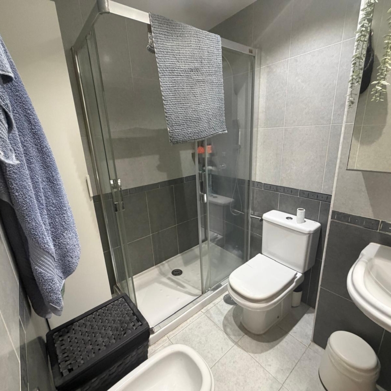ATICO EN VENTA EN ZONA SUAREZ, CON TERRAZA DE 65 M2