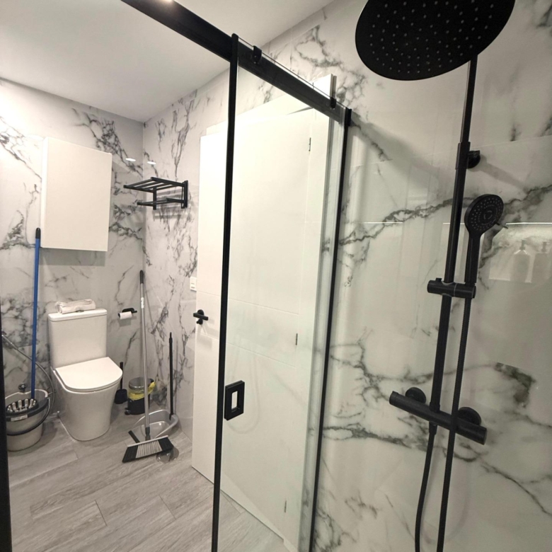 Espectacular apartamento a estrenar a un paso del centro histórico de Málaga con licencia vacacional