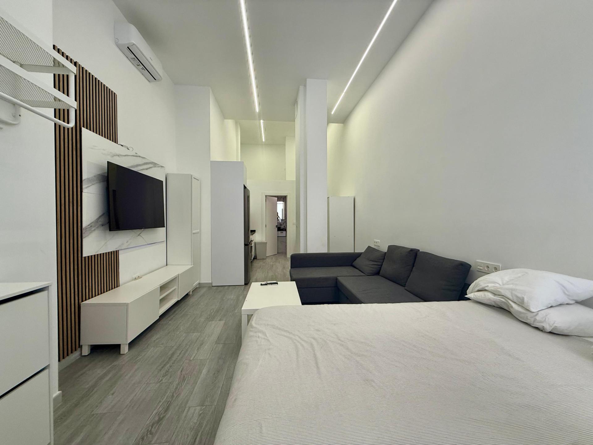 Espectacular apartamento a estrenar a un paso del centro histórico de Málaga con licencia vacacional