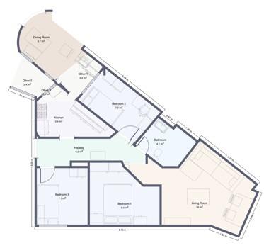 Piso en venta en pleno centro de Málaga con 3 habitaciones, terraza adosa y patio