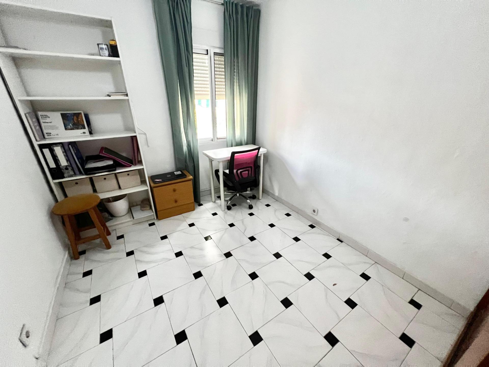 Piso de 3 habitaciones en la zona de Los Prados