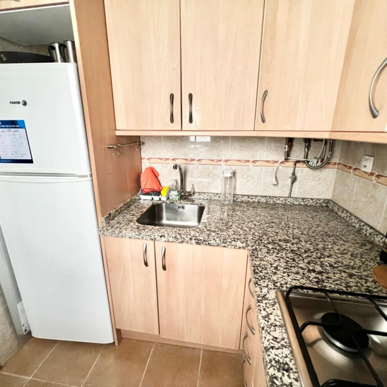 Piso de 3 habitaciones en la zona de Los Prados