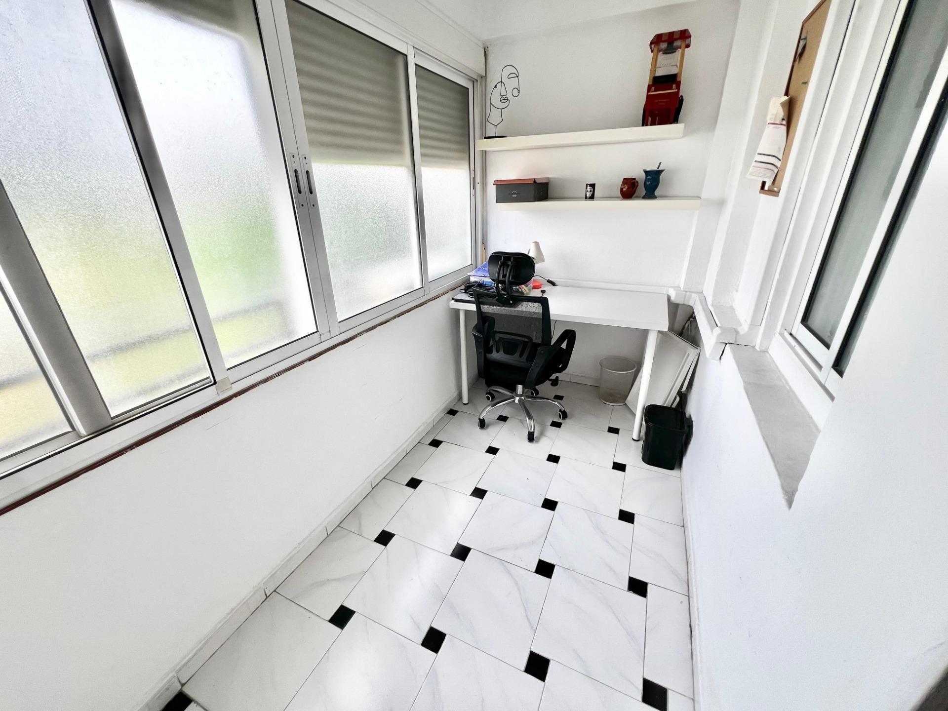 Piso de 3 habitaciones en la zona de Los Prados