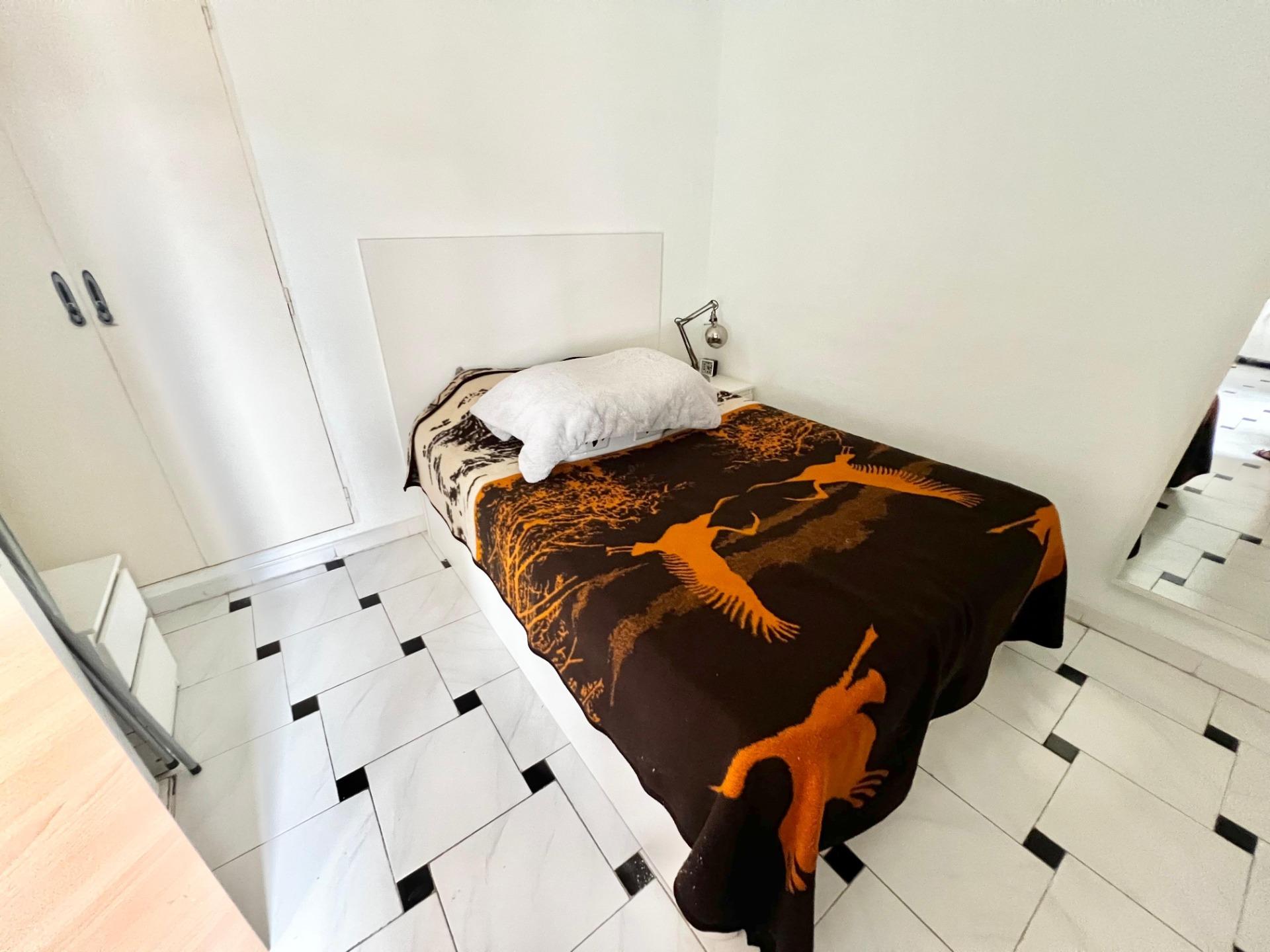 Piso de 3 habitaciones en la zona de Los Prados