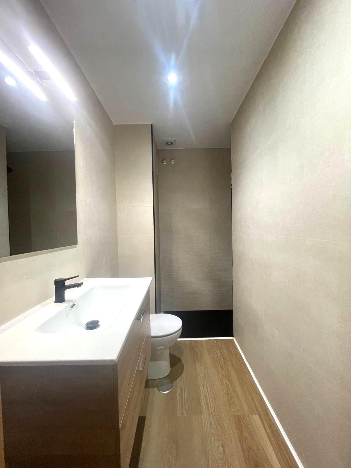 Piso en venta en Ciudad Jardín, 3 habitaciones, con terraza, la sensación de vivir en una casa