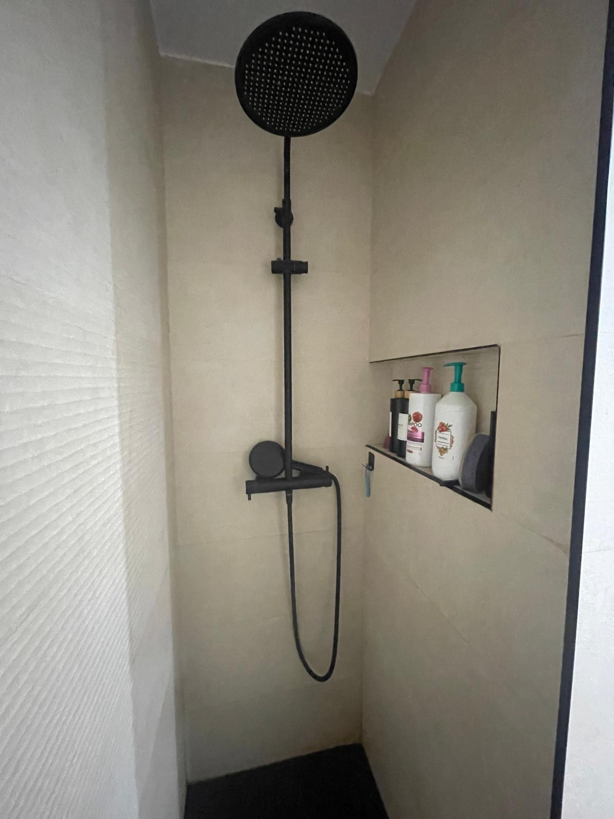 Piso en venta en Ciudad Jardín, 3 habitaciones, con terraza, la sensación de vivir en una casa