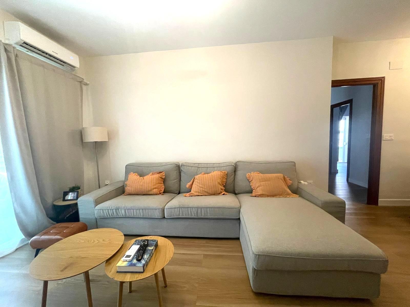 Piso en venta en Ciudad Jardín, 3 habitaciones, con terraza, la sensación de vivir en una casa