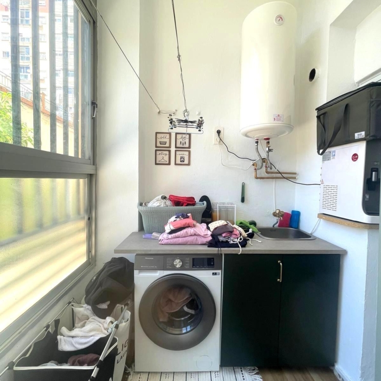 Piso en venta en Ciudad Jardín, 3 habitaciones, con terraza, la sensación de vivir en una casa