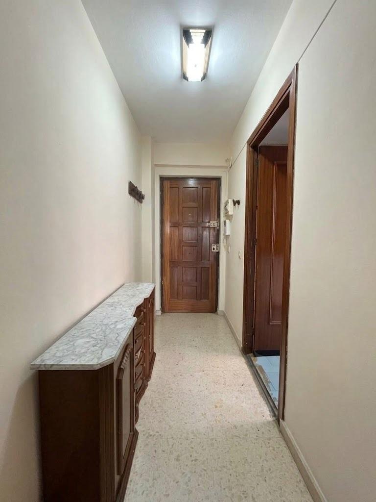 Piso en venta en Ciudad Jardín, 3 habitaciones, muy bien ubicado y con excelente orientación