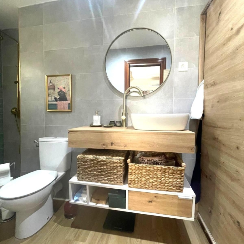 Piso en venta en Ciudad Jardín, 3 habitaciones, con terraza, la sensación de vivir en una casa