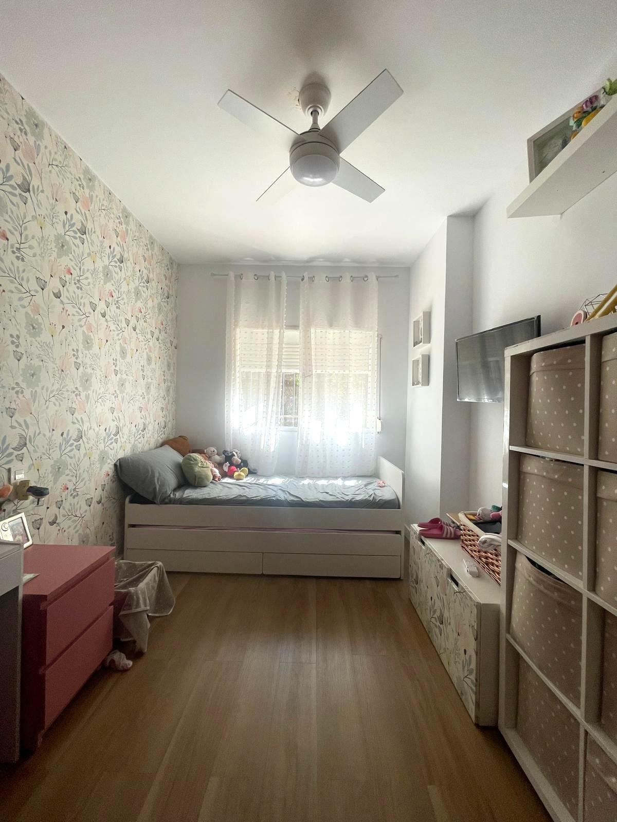 Piso en venta en Ciudad Jardín, 3 habitaciones, con terraza, la sensación de vivir en una casa