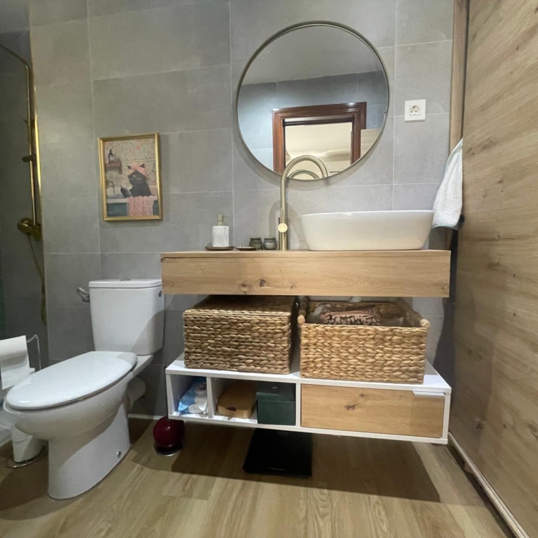 Piso en venta en Ciudad Jardín, 3 habitaciones, con terraza, la sensación de vivir en una casa