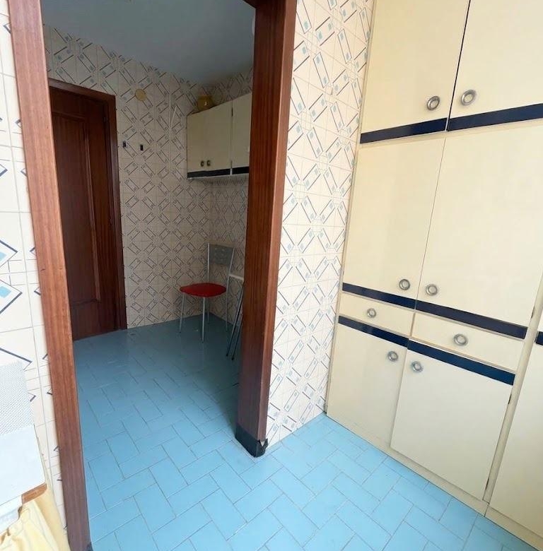 Piso en venta en Ciudad Jardín, 3 habitaciones, muy bien ubicado y con excelente orientación